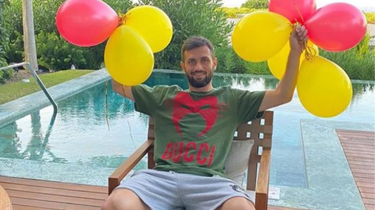Milyon eurolar kazanan isimlerin yapamadığını yaptı! Ömer Bayram, maaşını Galatasaray'a adadı