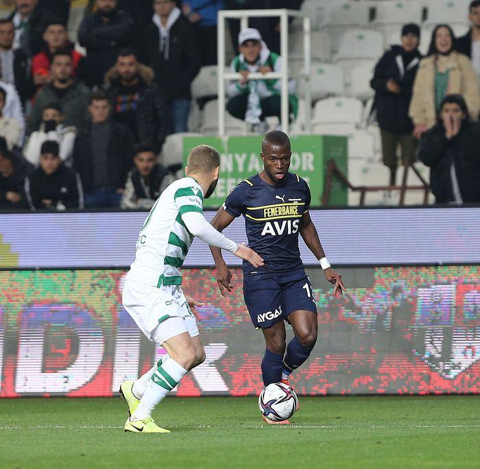 "Pereira ile olmaz" Fanatik yazarları Konyaspor - Fenerbahçe maçını değerlendirdi...