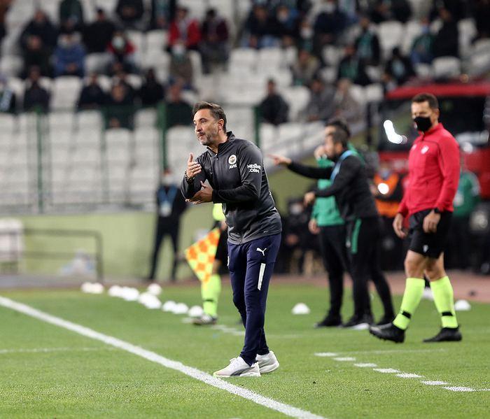 "Pereira ile olmaz" Fanatik yazarları Konyaspor - Fenerbahçe maçını değerlendirdi...