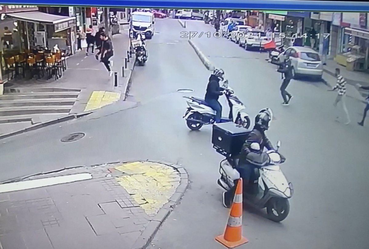 Şişli'de döner bıçaklı silahlı saldırı kamerada