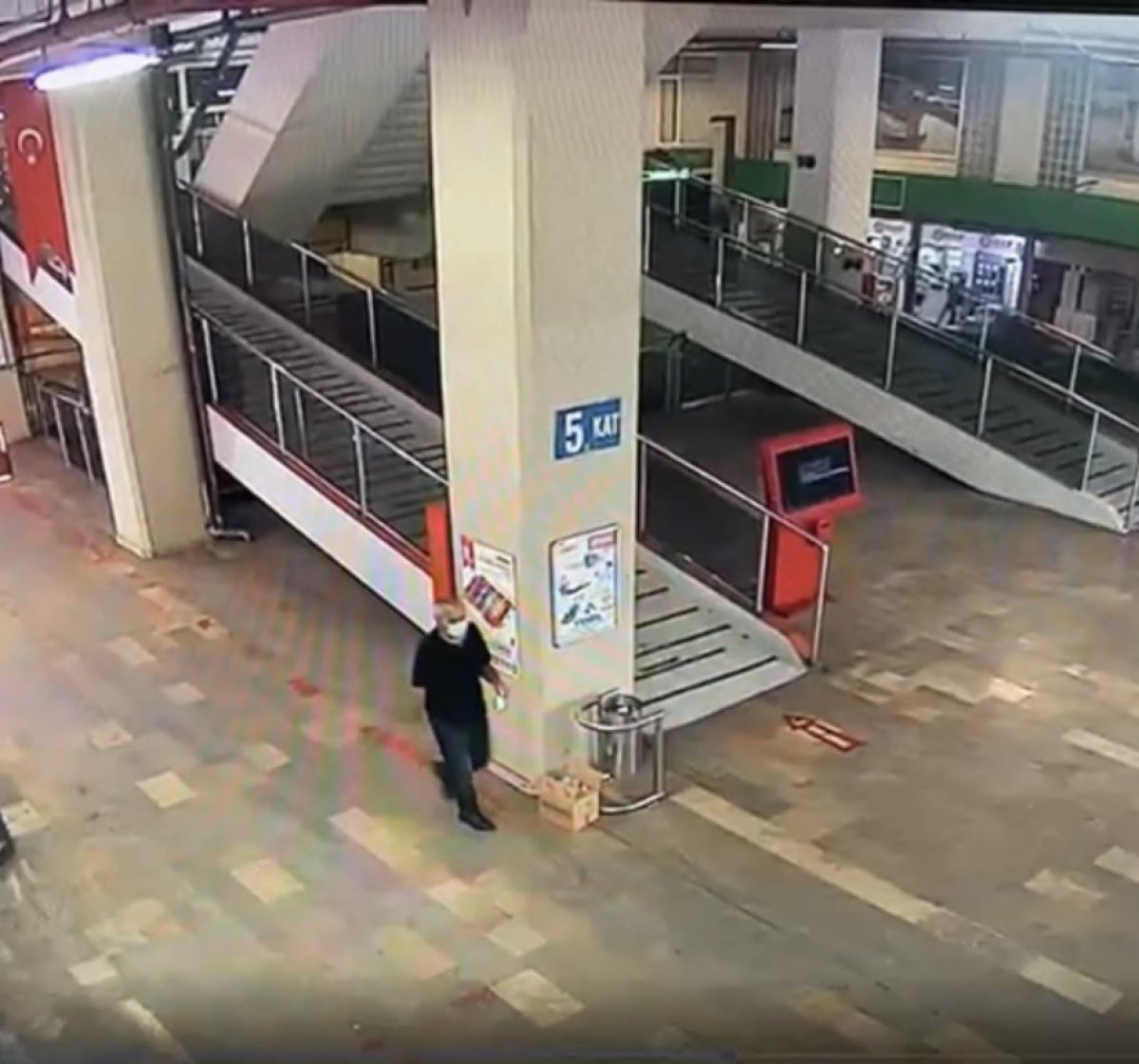 Şişli'de telefon unutma yalanıyla hırsızlık yapan şahıs yakalandı