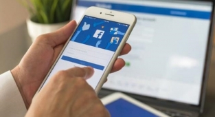 Sosyal medya devlerinin neden çöktüğüne dair henüz ikna edici bir açıklama gelmedi