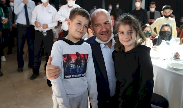Süleyman Soylu, Bursa'da yetim ve öksüz çocuklarla buluştu