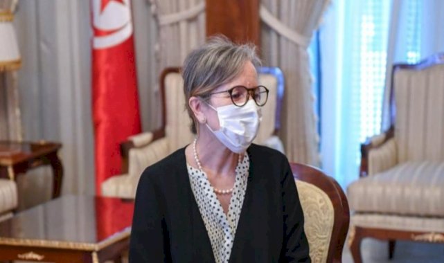 Tunus'un ve Arap dünyasının ilk kadın başbakanı Necla Buden, yeni kabineyi açıkladı