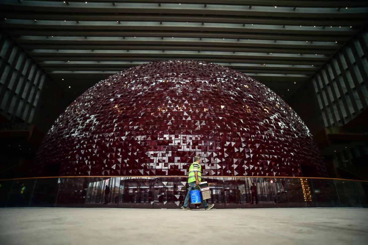 Taksim'deki AKM'nin, açılışa yakın son hali görüntülendi