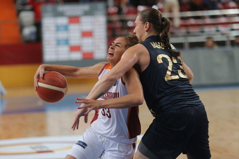 Türk derbisinde Fenerbahçe, Galatasaray'ı farklı yendi!