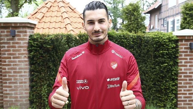 Uğurcan Çakır'ı almaya geldiler! Türk futbol tarihinin satış rekoru kırılacak