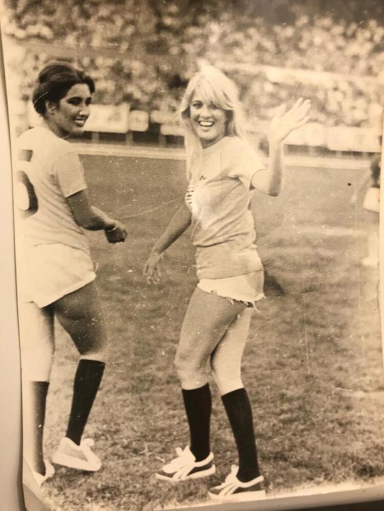 25 yıl evvel aynı karede artık aynı sette