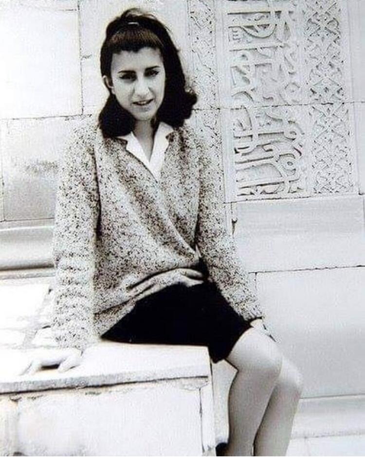 25 yıl evvel aynı karede artık aynı sette