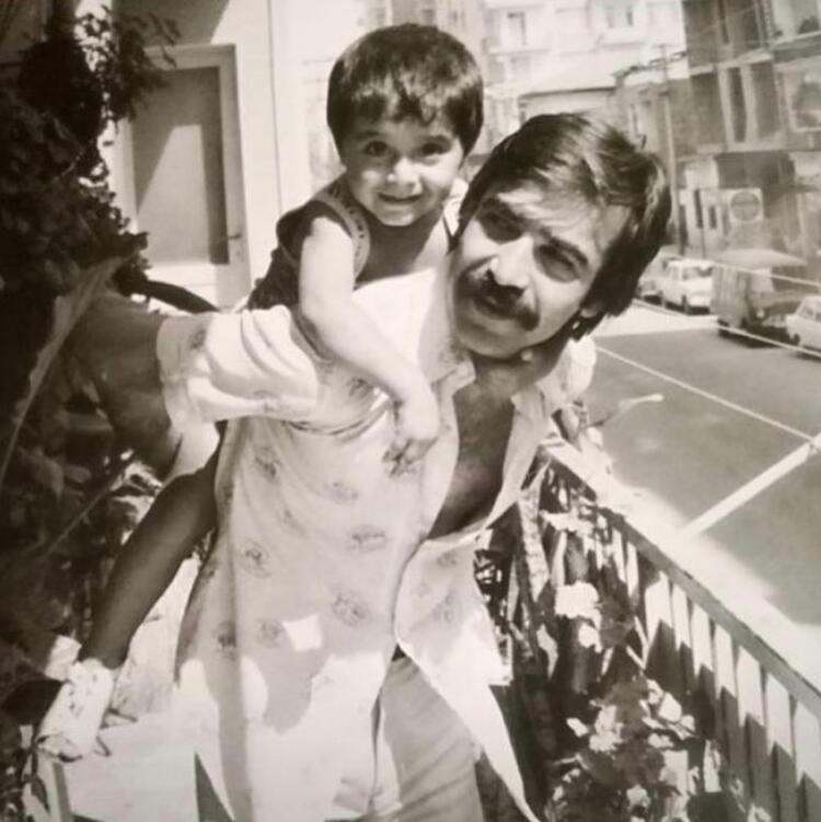 25 yıl evvel aynı karede artık aynı sette