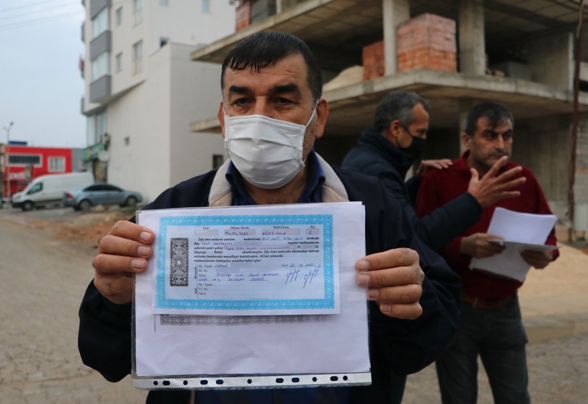 Adana'da ödüllü zabıtanın, ev vaadiyle dolandırıcılık yaptığı iddiası