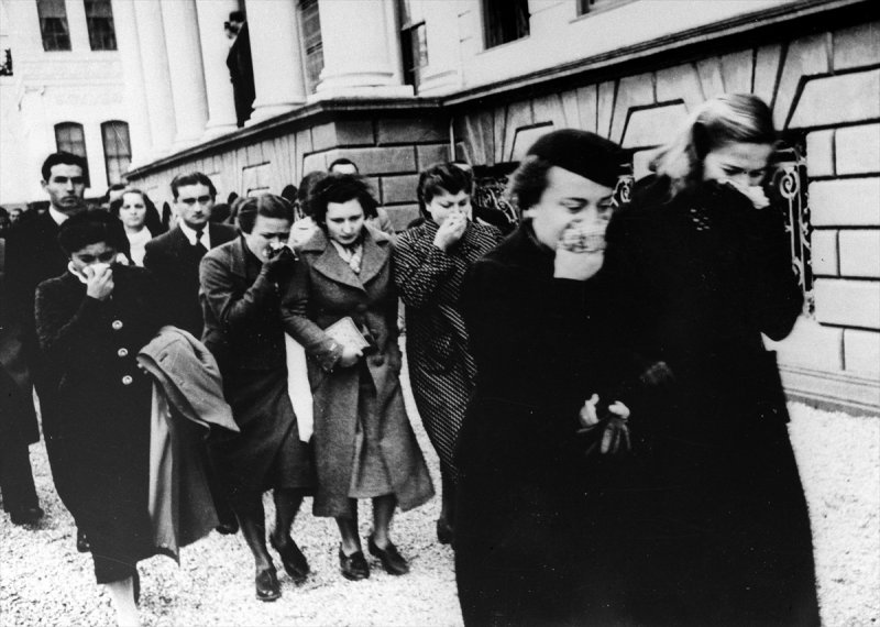 Atatürk'ün Cenazesinden Kameralara Yansıyanlar