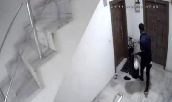 Ayakkabı Hırsızı'ndan "Seç-Beğen-Çal" Yöntemi!