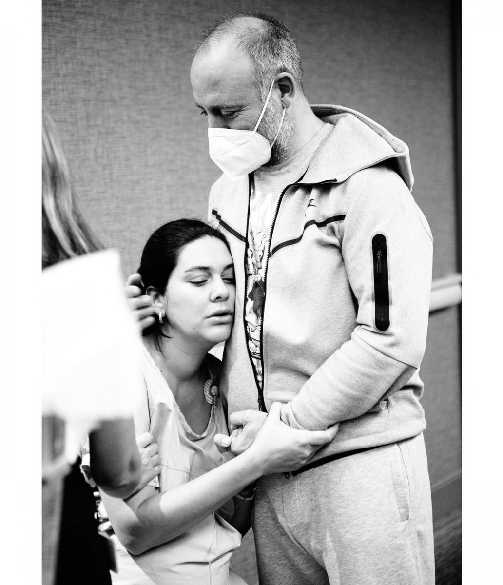 Bergüzar Korel'den çocuklarıyla yeni kare