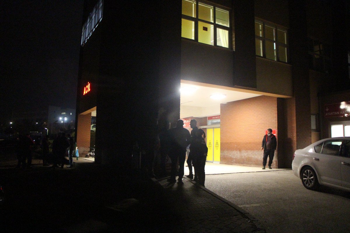 Bolu'da 5 yıldızlı otelde kalan 60 kolej öğrencisi yedikleri yemekten sonra hastanelik oldu