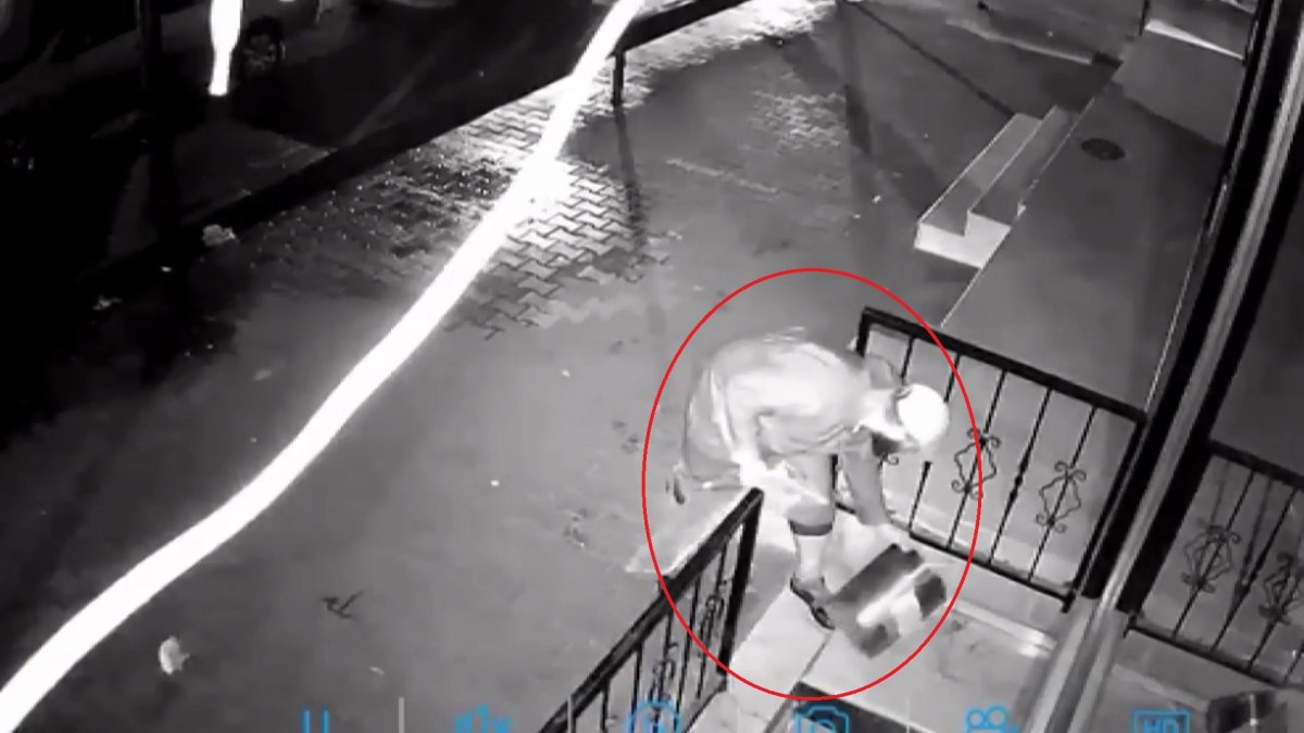 Bursa’da çöp kovası hırsızlığı yaşandı