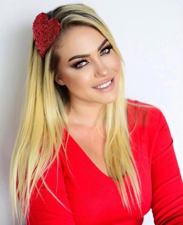 ‘Çok Hoş Hareketler Bunlar’ ile tanınan Zeynep Koçak'ın şaşırtan değişimi