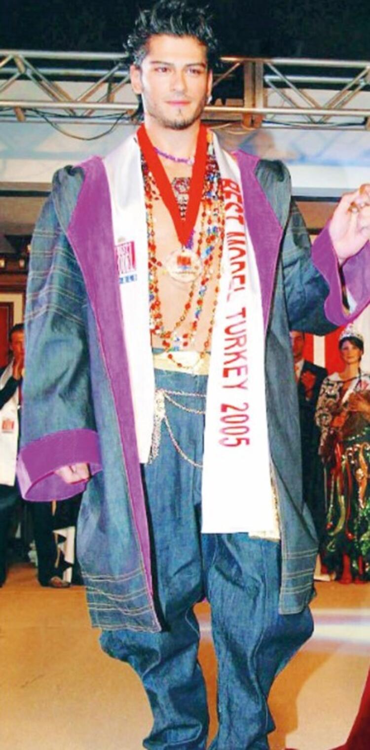 Çöpten çıkan fotoğraf Burak Özçivit'in hayatını değiştirdi