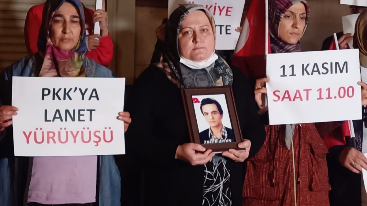 Diyarbakır annesi: HDP kızları erkeklerle, erkekleri de kızlarla kandırıyor