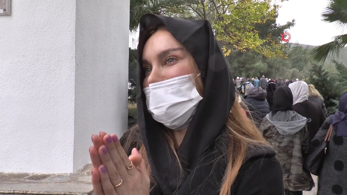 Ebru Şallı’nın vefat eden babası Bodrum’da toprağa verildi