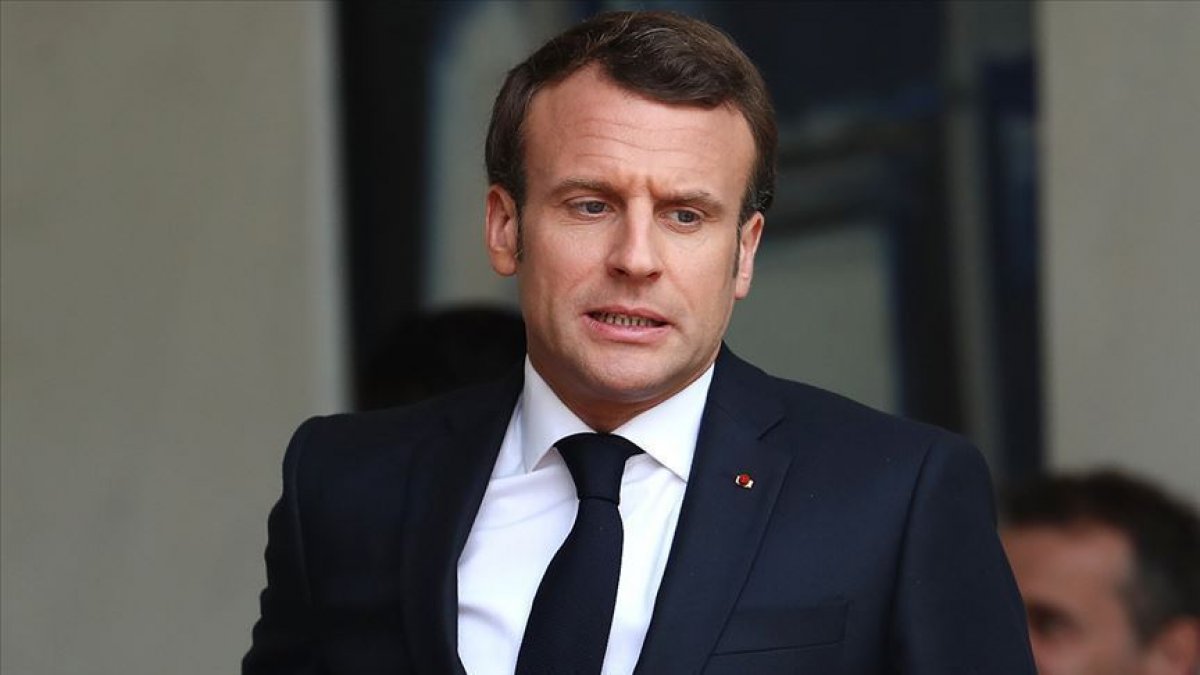 Emmanuel Macron’a hatırlatma dozu yapıldı