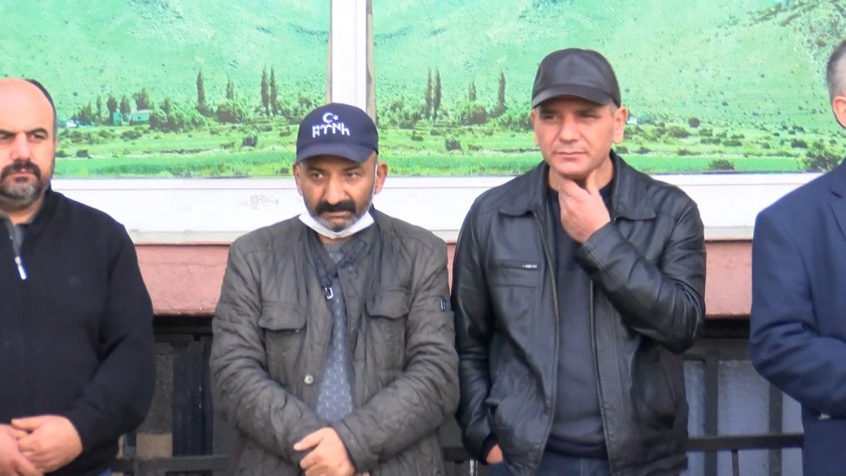 Esenler'de ölü bulunan şahsın yakınları, şüphelilerin serbest bırakılmasına tepki gösterdi