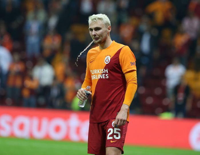 Fanatik yazarları Galatasaray'ın Lokomotiv Moskova beraberliğini yazdı!