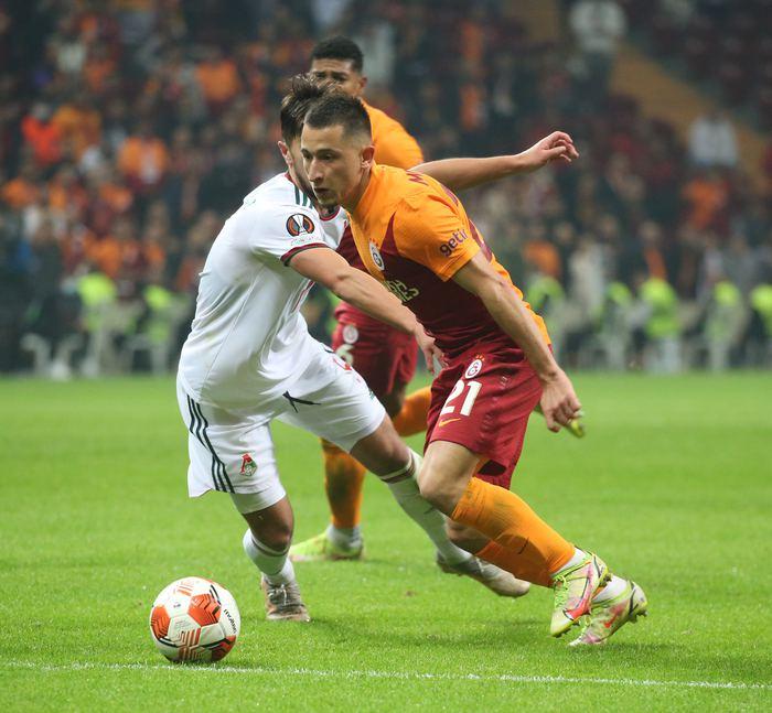 Fanatik yazarları Galatasaray'ın Lokomotiv Moskova beraberliğini yazdı!