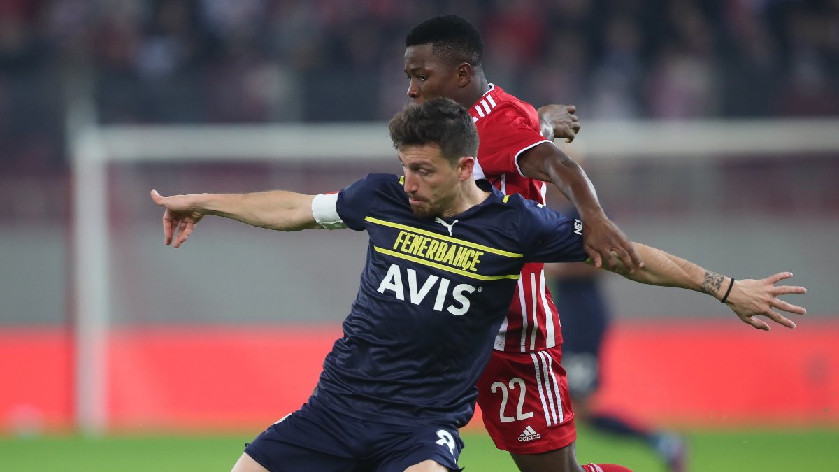 Fenerbahçe, Olympiakos'a deplasmanda mağlup oldu