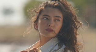 Fransızların konuştuğu Neslihan Atagül'ün en beğenilen kareleri