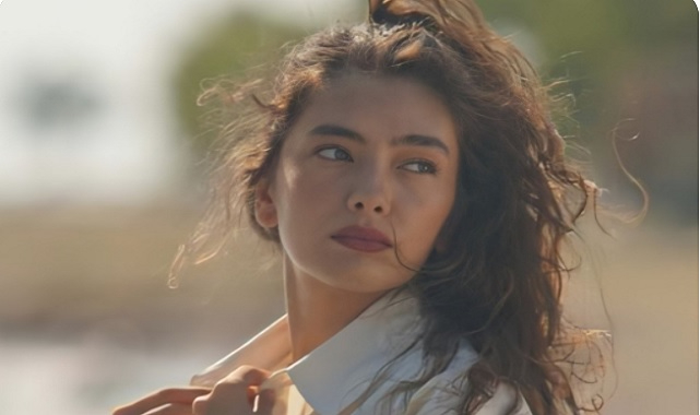 Fransızların konuştuğu Neslihan Atagül'ün en beğenilen kareleri