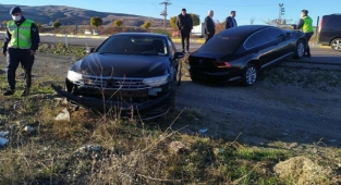 İyi Parti Genel Başkanı Meral Akşener'in Konvoyu Kaza Yaptı!