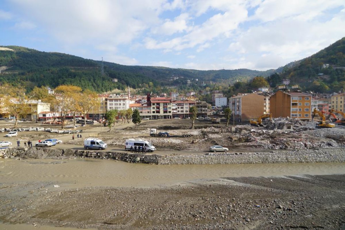 Kastamonu'daki selde kaybolanlar için gıyabi cenaze namazı kılındı