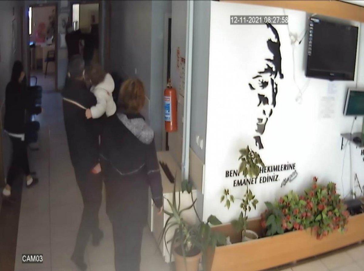 Aile Hekimi Odasında Darp Edildi!