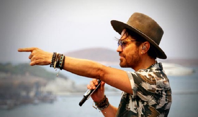 Kenan Doğulu Fatih Terim ile çekilmiş fotoğrafını paylaştı