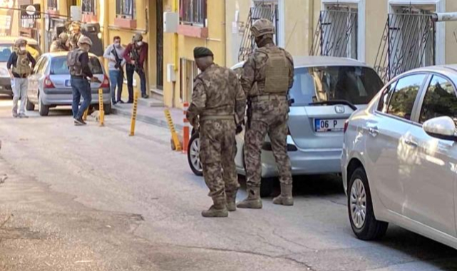 Kendisini Tüfekle Rehin alan Kişi Zorlukla İkna Edildi!