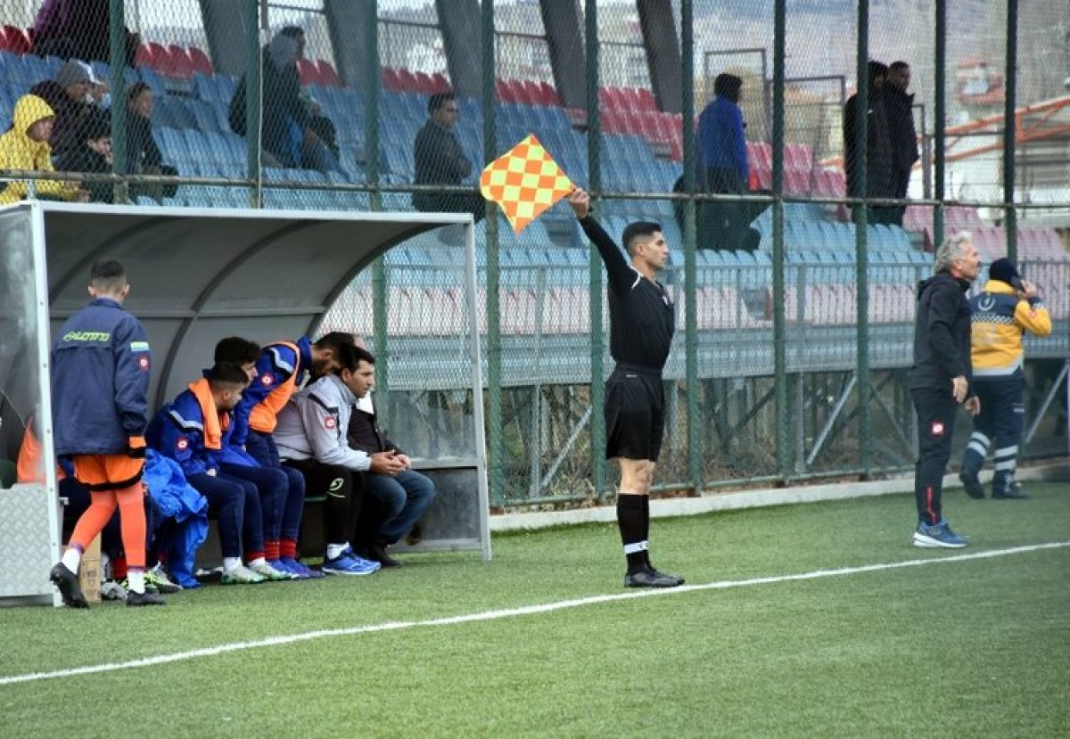Kırıkkaleli Abdülkadir İleri hem hakemlik hem de hayvancılık yapıyor