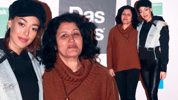 Küçük kız büyüdü, ünlü oldu: Beni bırakın, anneme bakın!