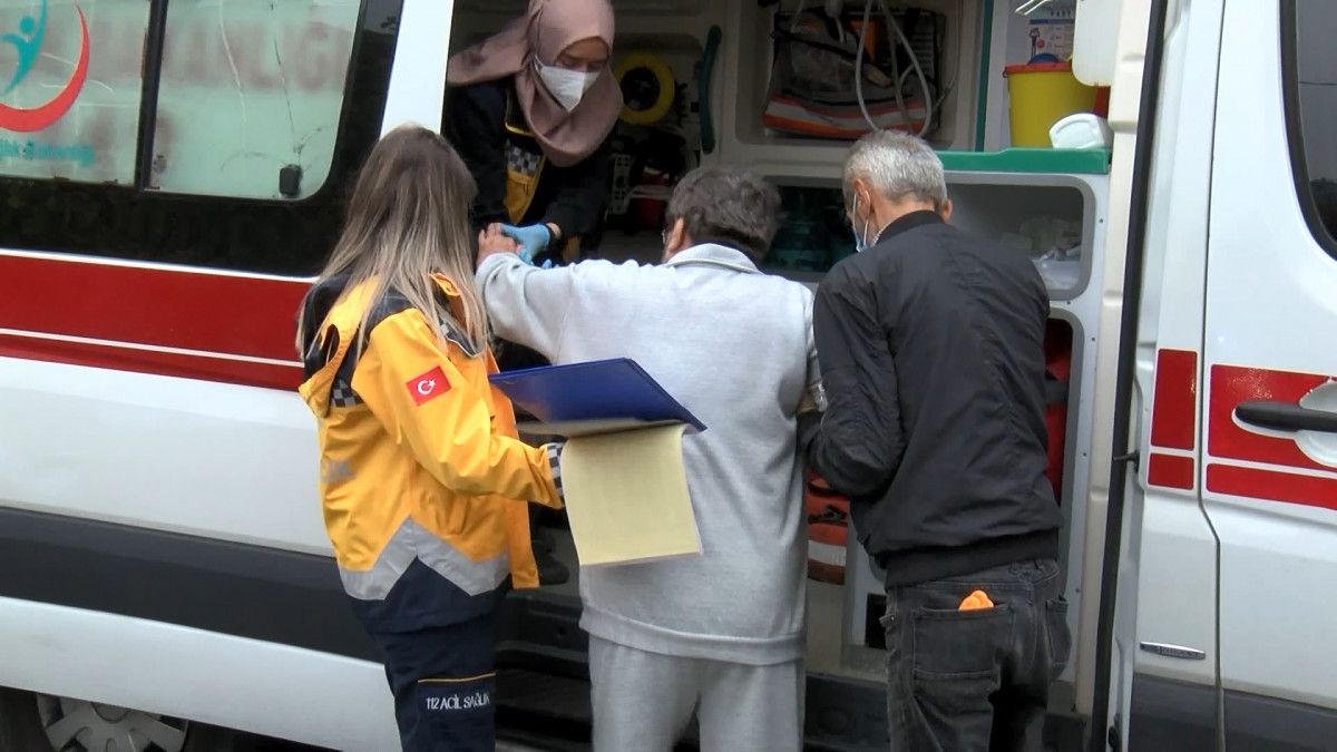 Maltepe'de madde bağımlısı, evi ateşe verdi