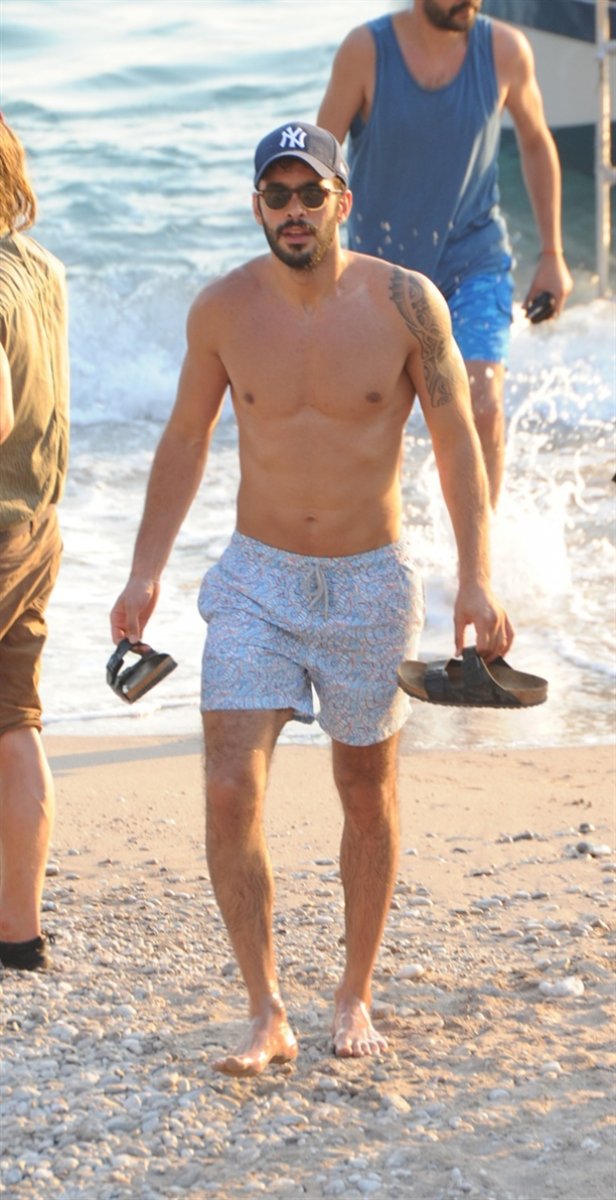 Meğer ne çok hayat kurtarmış! Barış Arduç'un oyunculuktan önceki mesleği...