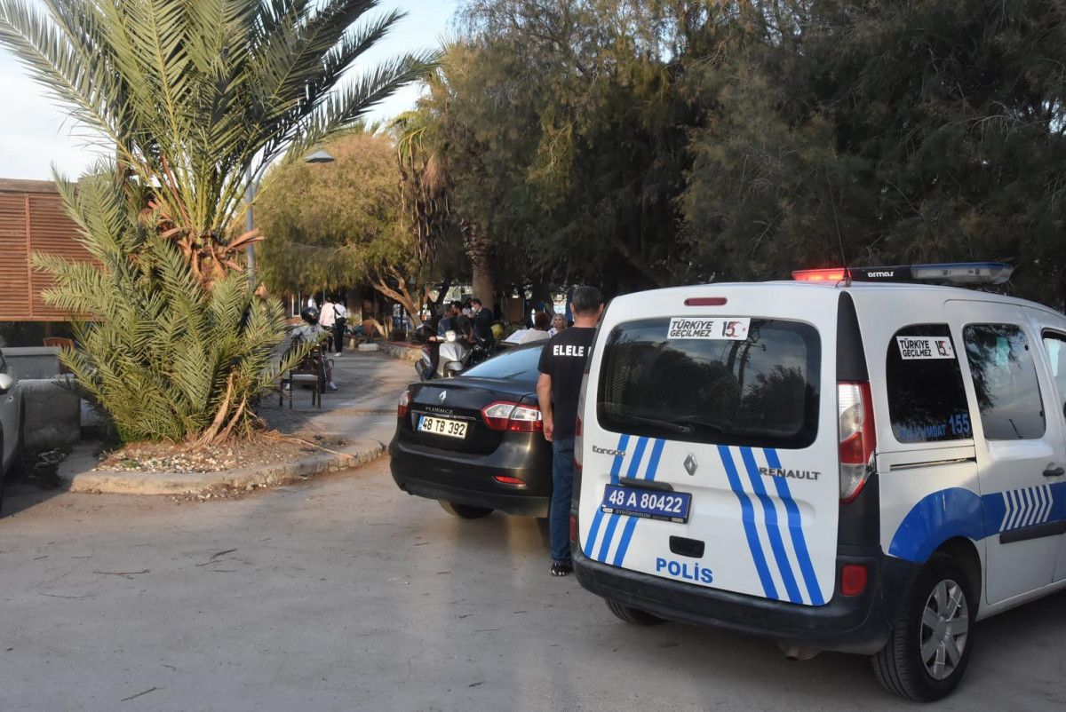 Muğla'da kendisine havlayan köpeğe öfkelenip ateş açtı