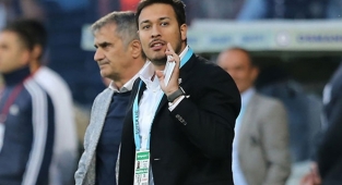 O takımda Sportif Direktör İle yollar Ayrıldı!