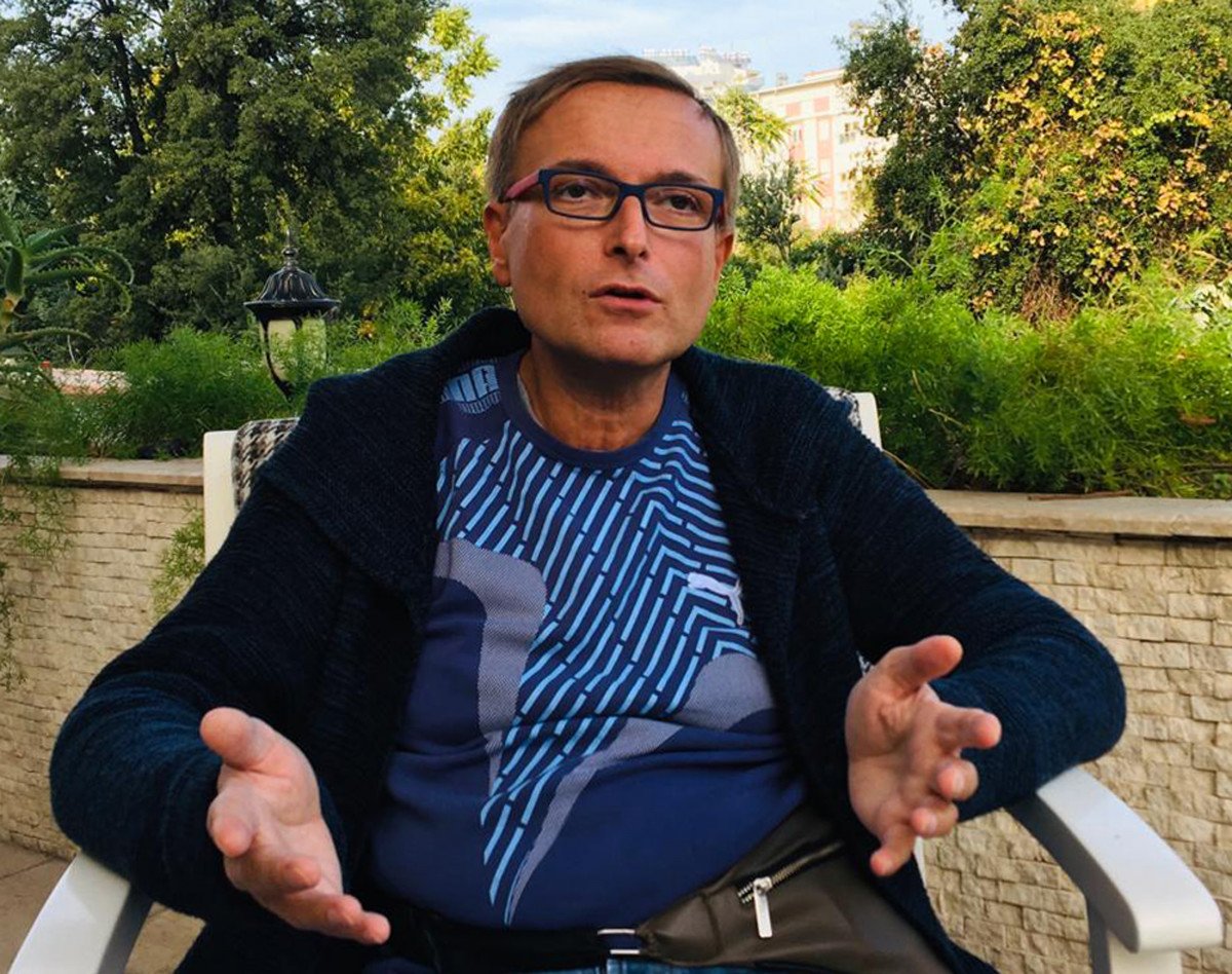 Sahte şifacı, emekli doktoru dolandırdı