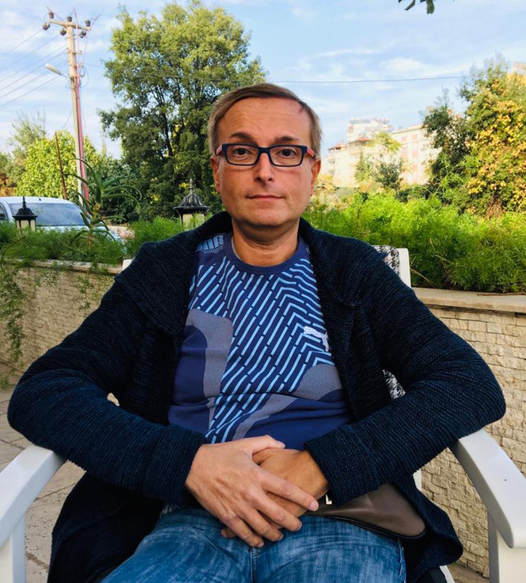 Sahte şifacı, emekli doktoru dolandırdı