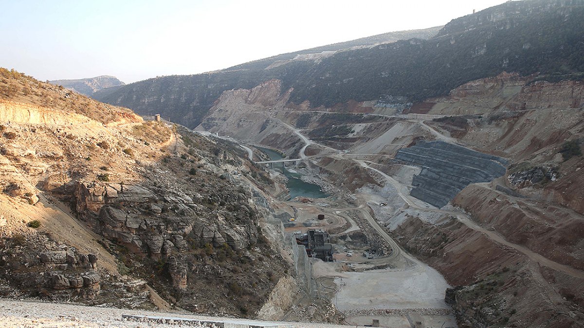 Silvan Projesi ile gelecek yılın sonunda ilk tarımsal sulama başlayacak