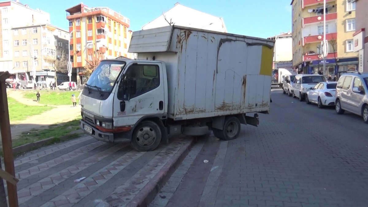 Okul Çıkışında Çocukları Gasp Eden Zanlılar Yakalandı!