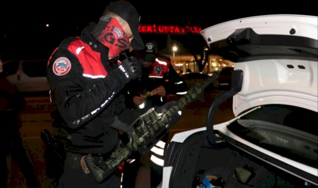 Adana’da hava destekli huzur uygulaması: 21 gözaltı