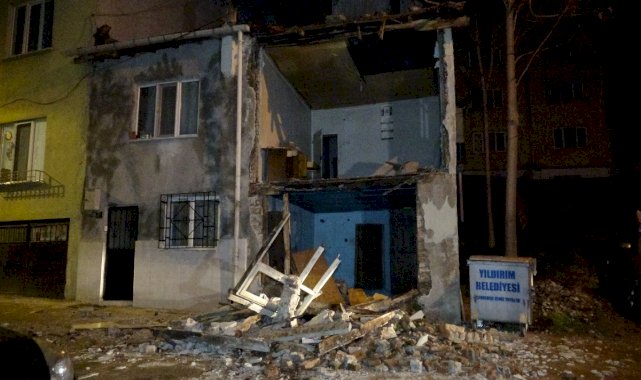 Bursa'da lodos hayatı felç etti