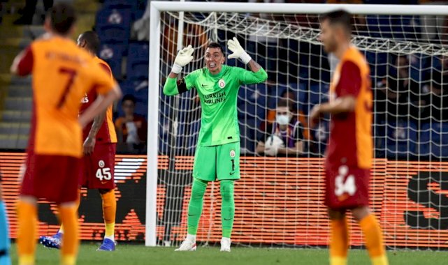 Galatasaray'da Muslera'ya terapi