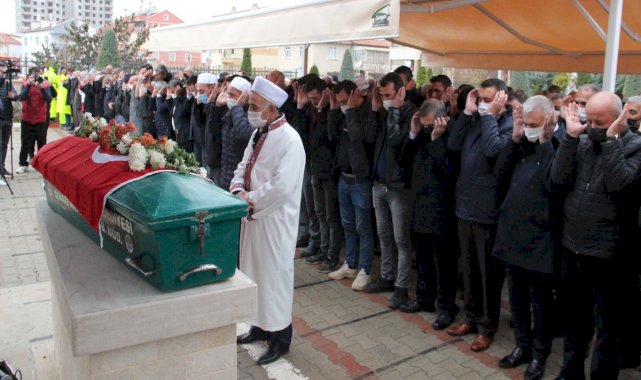 Küçük Müslüme'nin cansız bedeni toprağa verildi